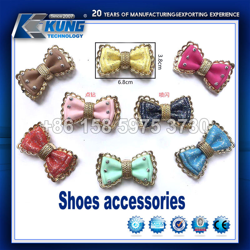 Metal Multicolor Fashion Shoe Buckles , Zinc Alloy Small Buckles For Shoes