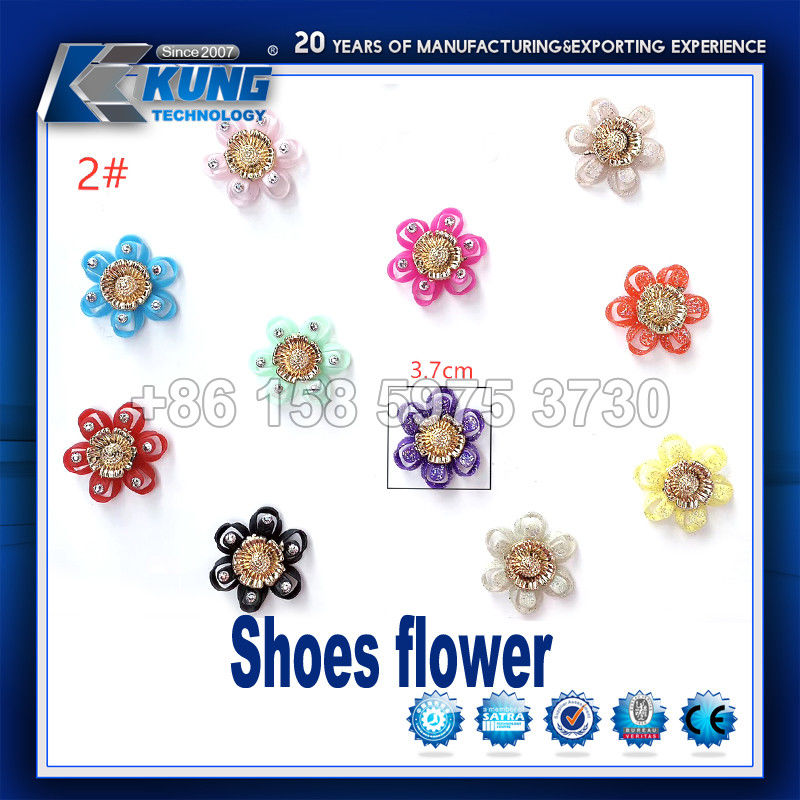 2D 3D Buckle Shoe Making Accessories Multicolor Eco Friendly Soft PVC