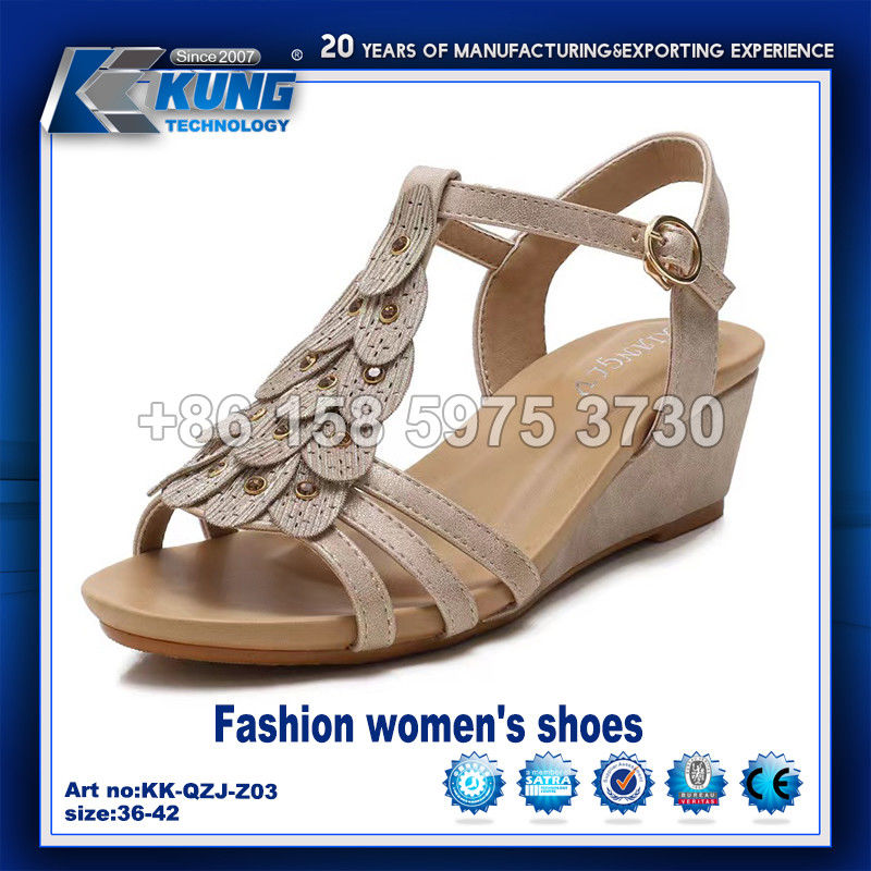 Handmade Plastic Comfortable Stylish Shoes Sandals Lightweight