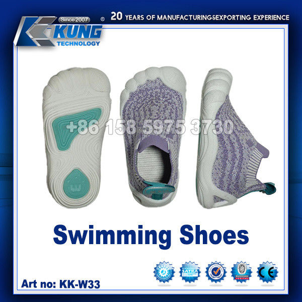 Lightweight Practical Swimming Pool Shoes , Anti Abrasion Fashion Water Shoes