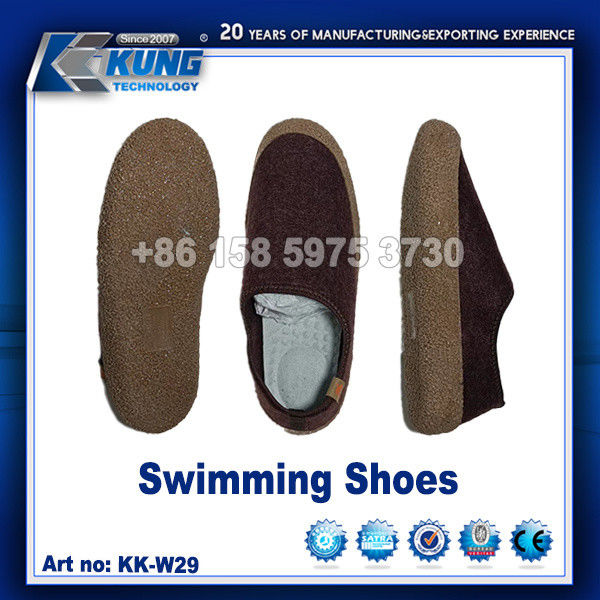 Lightweight Practical Swimming Pool Shoes , Anti Abrasion Fashion Water Shoes