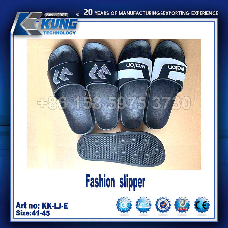 Multicolor Practical PVC Air Blowing Shoes , Anti Abrasion Mens PVC Slippers