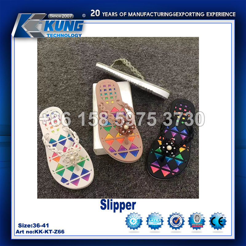 Anti Abrasion Womens Fashion Slippers , Lightweight Stylish Slippers For Ladies