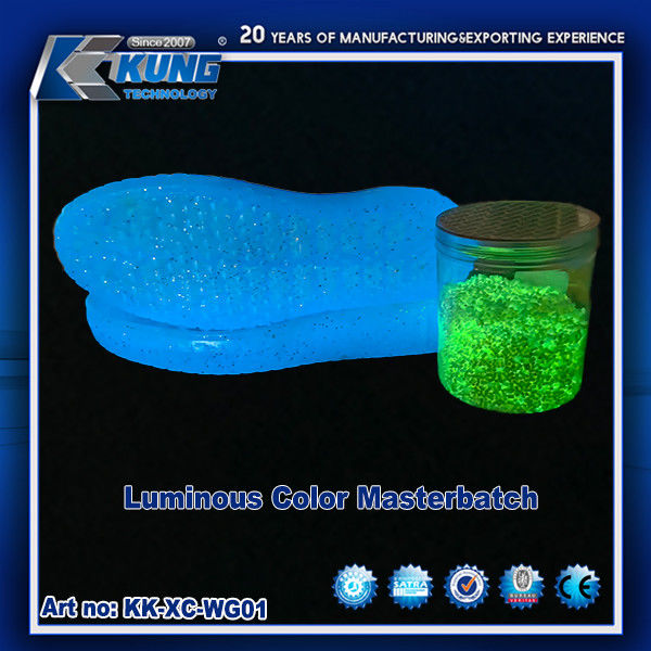 Luminous Color Masterbatch Glow In The Dark Plastic Resin For Shoemaking