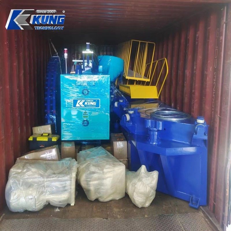 Automatic Plastic Shoe Making Machine Pvc Three Color Upper Molding